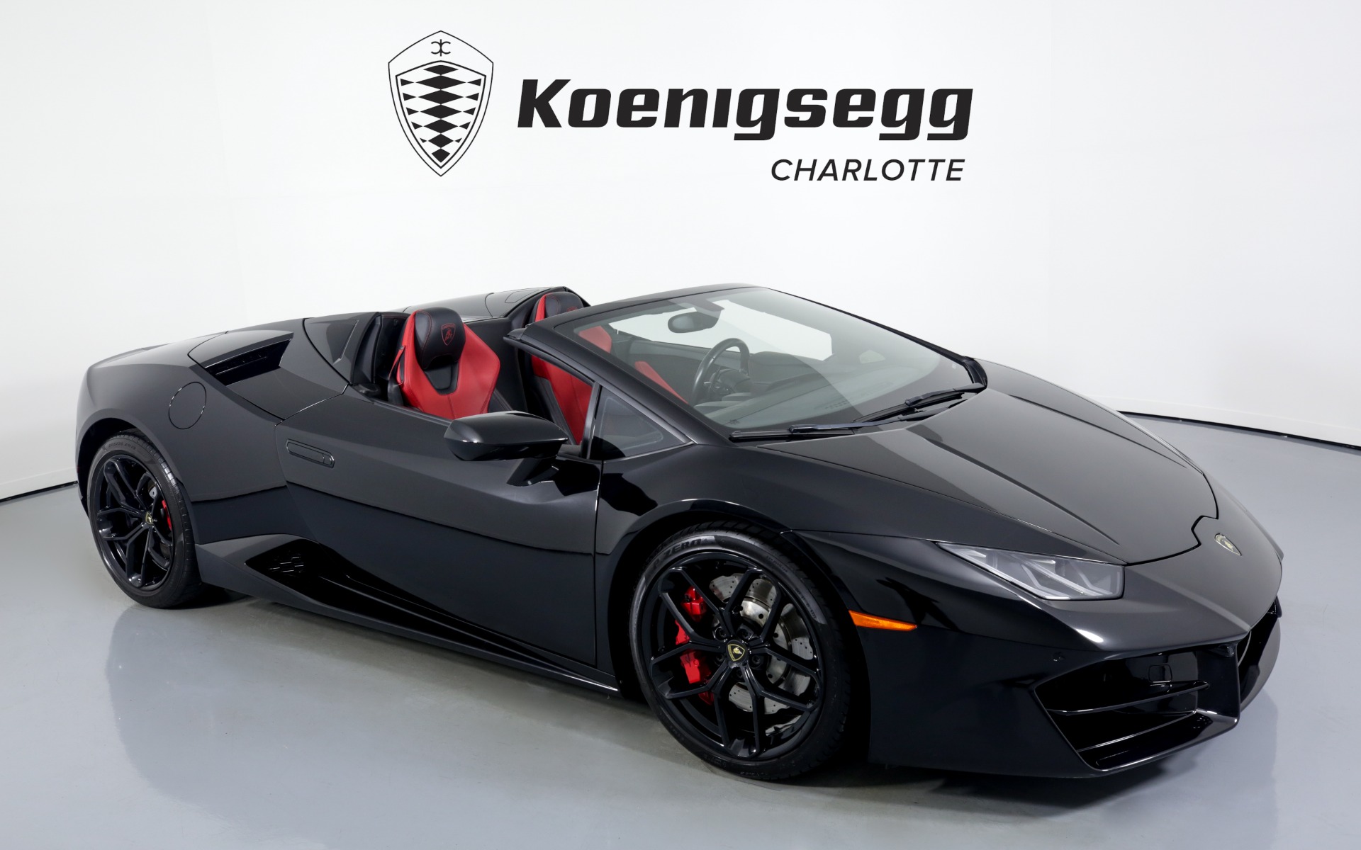 Used 2017 Huracan LP 5802 Spyder For Sale (209,996