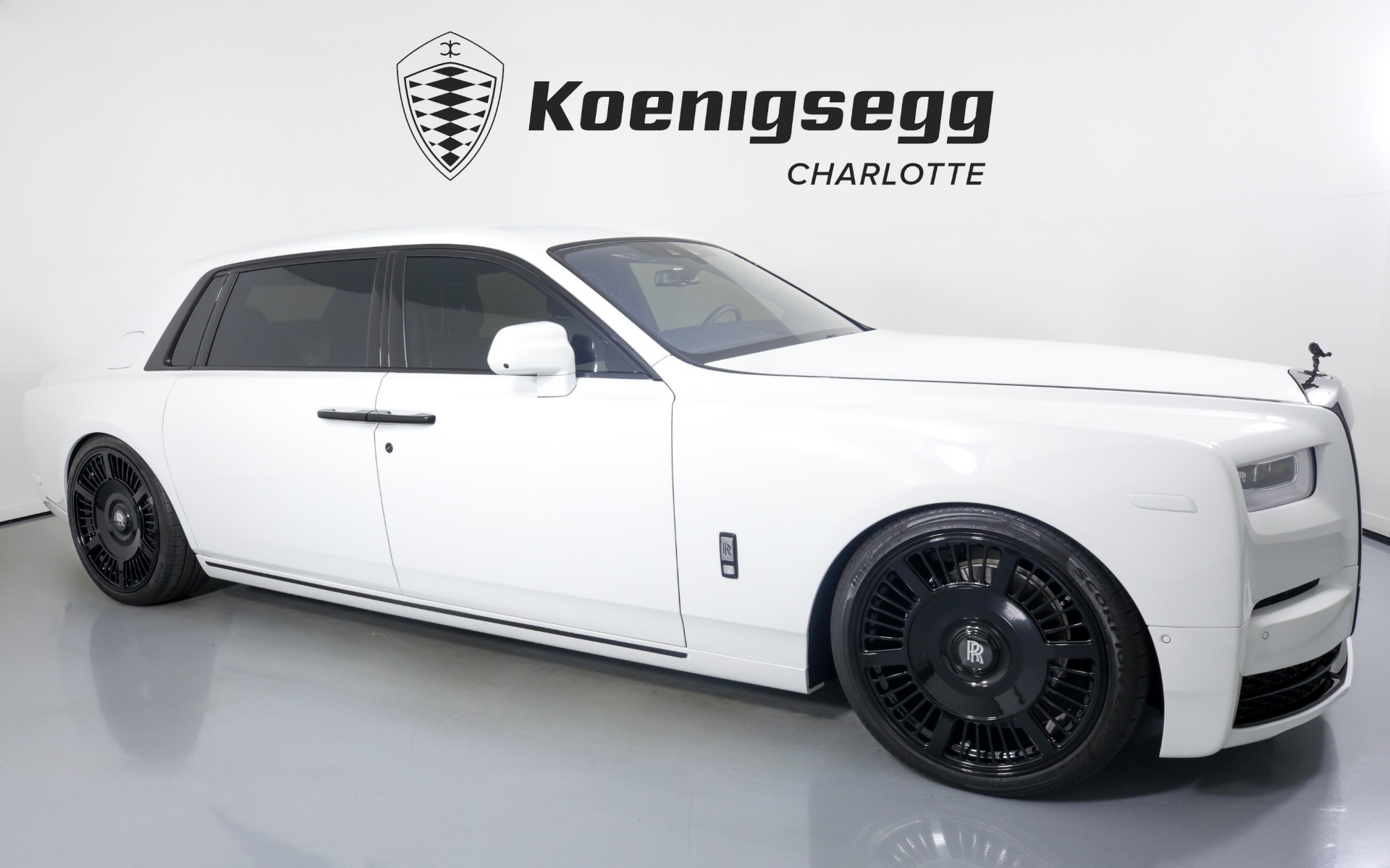 New Rolls-Royce Vehicles for Sale