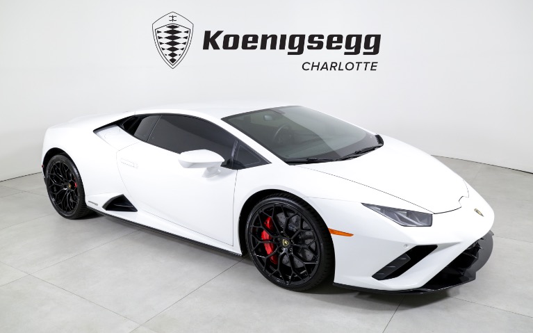 2022 Lamborghini Huracan EVO Coup's photo
